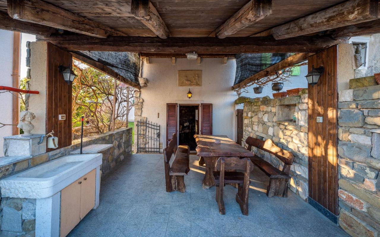 Holiday Home Mia&Emi Sovinjak Ngoại thất bức ảnh
